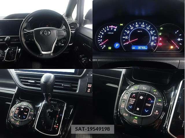 Toyota NOAH 2020-04 279526-6