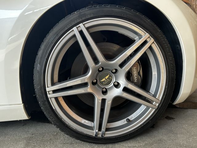 Nissan FAIRLADY Z 2009-01 11714-9