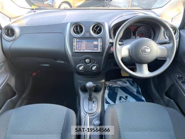Nissan NOTE 2012-09 302286-1