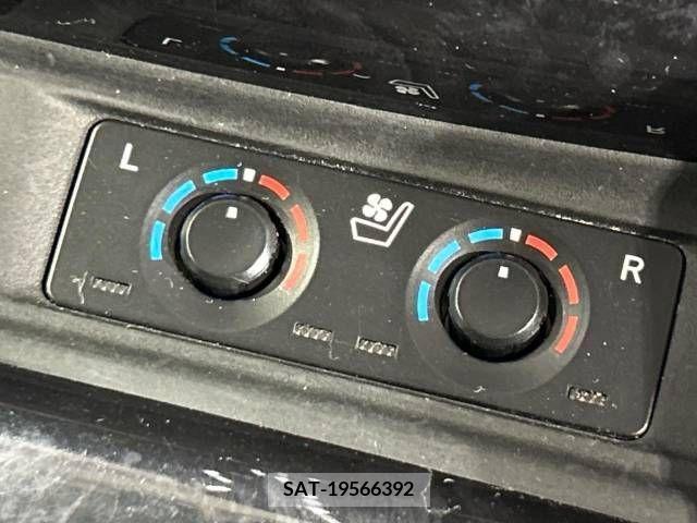 Toyota VELLFIRE 2018-08 299441-7