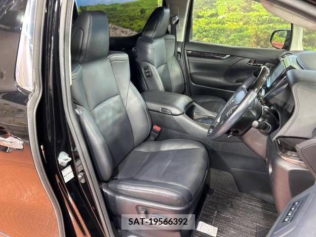 Toyota VELLFIRE 2018-08 299441-8