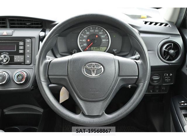 Toyota COROLLA AXIO 2015-04 264673-22