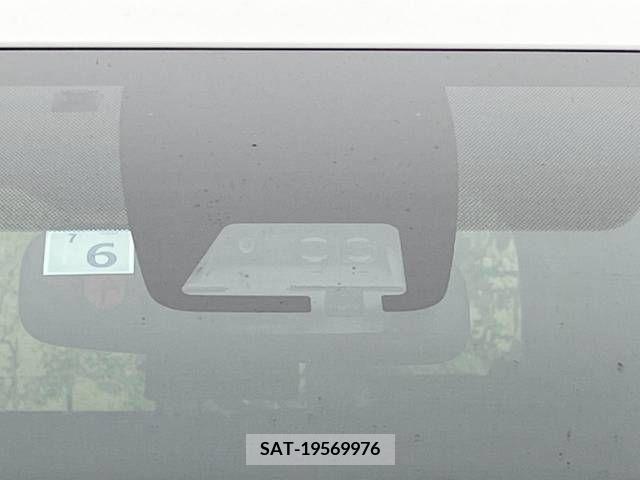 Toyota NOAH 2020-06 321664-2