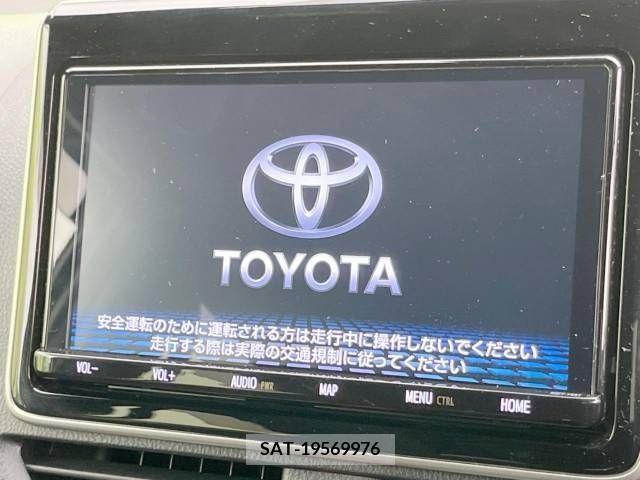 Toyota NOAH 2020-06 321664-3