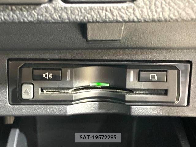 Toyota ALPHARD 2016-10 299348-7