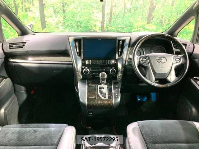 Toyota ALPHARD 2016-10 299348-1
