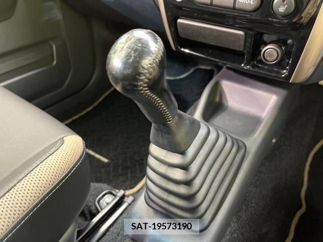 Suzuki JIMNY 2015-11 241188-5