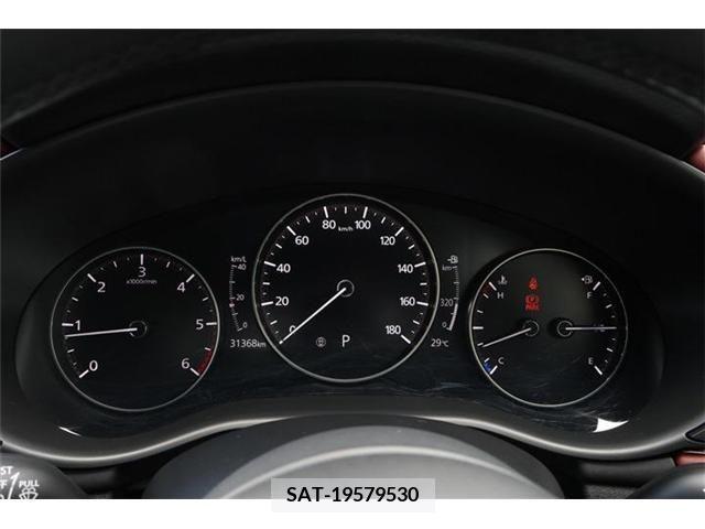 Mazda MAZDA3 2019-06 301049-10