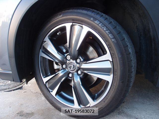 Lexus UX 2019-01 213179-3