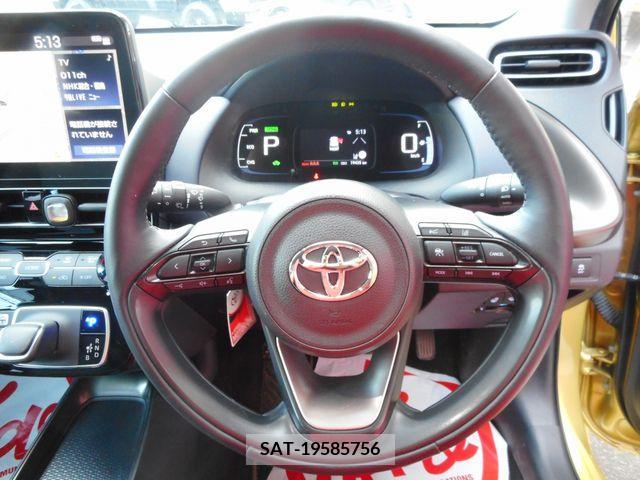 Toyota AQUA 2021-11 376496-7