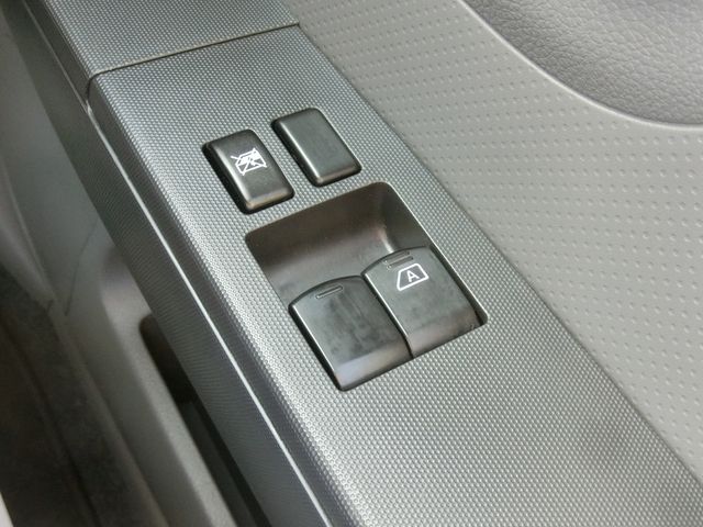 Nissan NV150 AD 2018-08 13342-11
