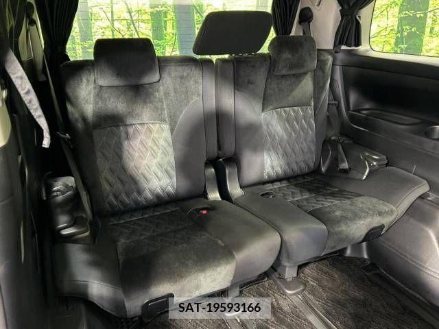 Toyota VELLFIRE 2018-05 374181-10