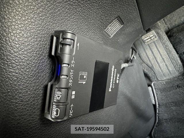 Nissan SERENA 2006-06 385217-17