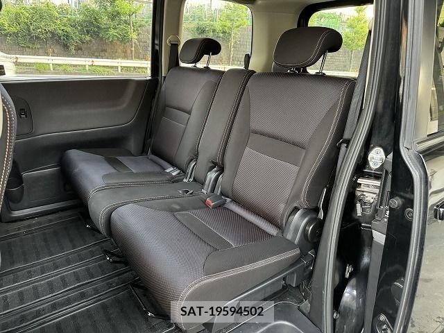 Nissan SERENA 2006-06 385217-27