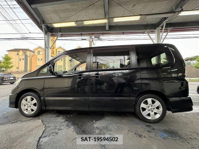 Nissan SERENA 2006-06 385217-8