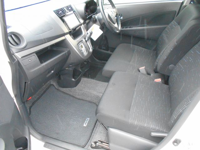 Daihatsu MOVE CUSTOM 2014-11 21517-21