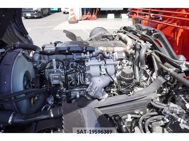 MITSUBISHI FUSO Fighter 2023-08 203030-12