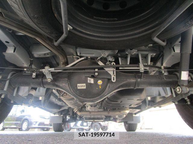 Mazda BONGO VAN 2021-03 382790-27