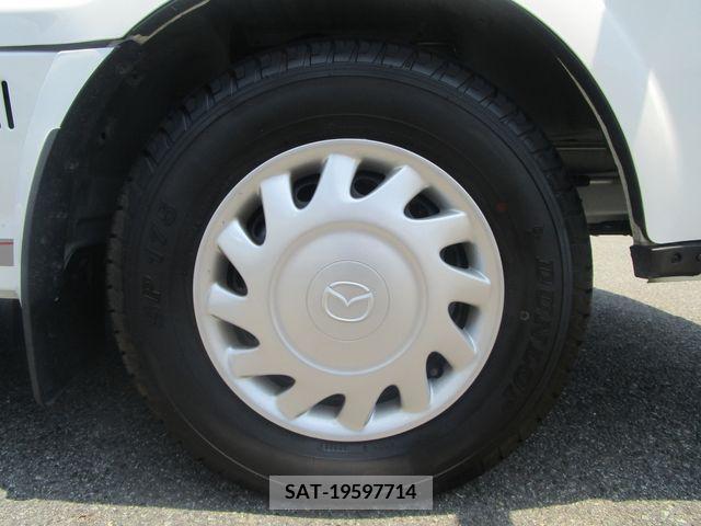 Mazda BONGO VAN 2021-03 382790-21