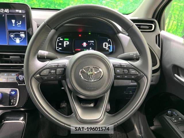 Toyota AQUA 2021-10 220929-11