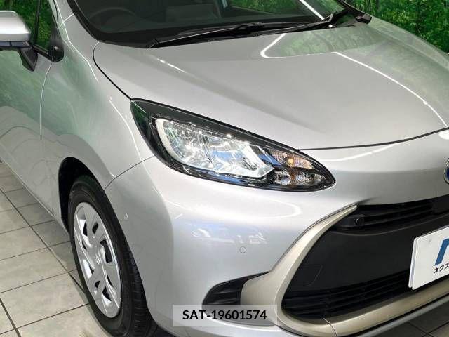 Toyota AQUA 2021-10 220929-12