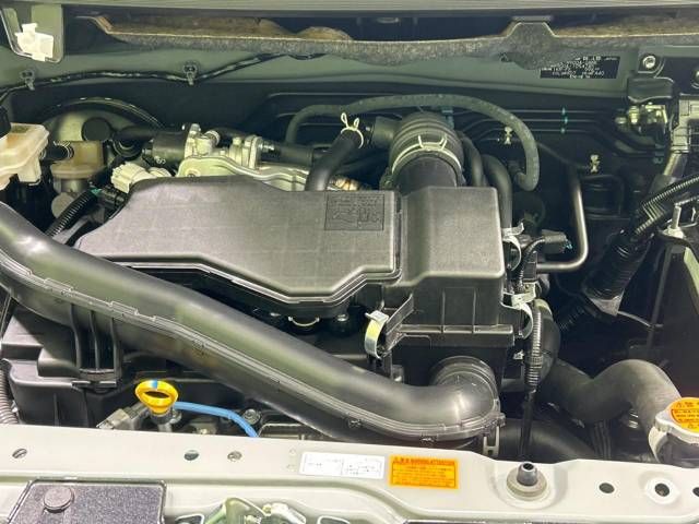 Toyota ROOMY 2023-05 183195-18