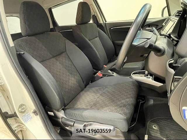 Honda FIT 2016-01 209779-8