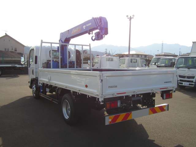 Mazda TITAN 2023-09 9423-6