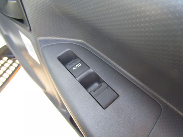 Mazda TITAN 2023-09 9423-24