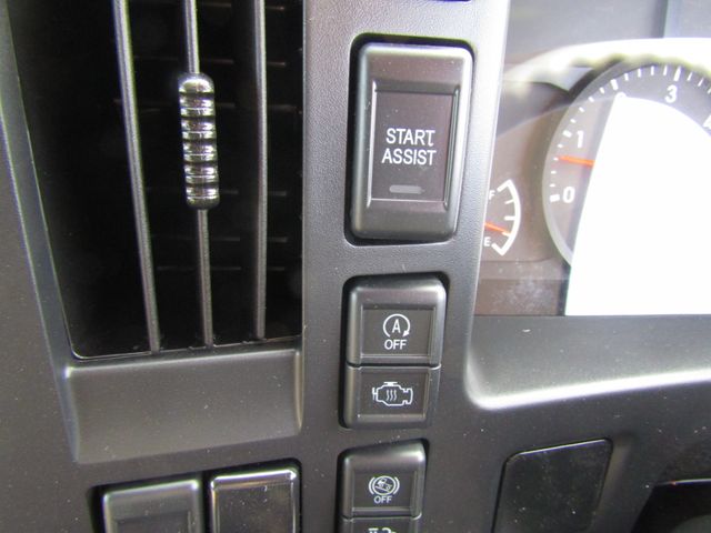Mazda TITAN 2023-09 9423-20