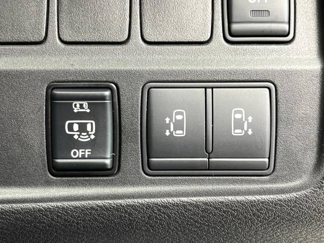 Nissan SERENA 2018-11 23887-4