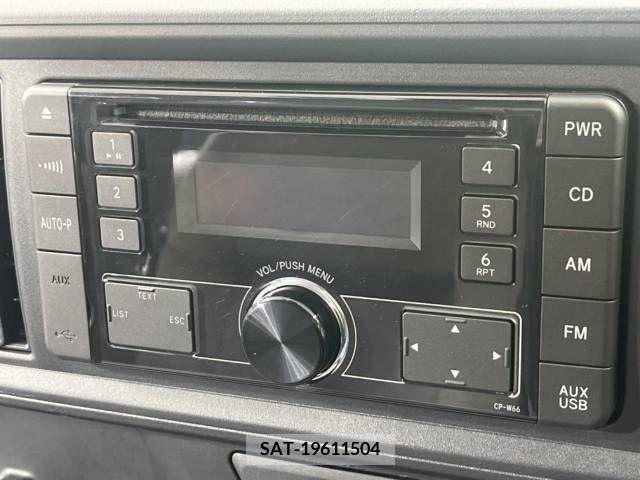 Toyota PASSO 2018-05 216409-2