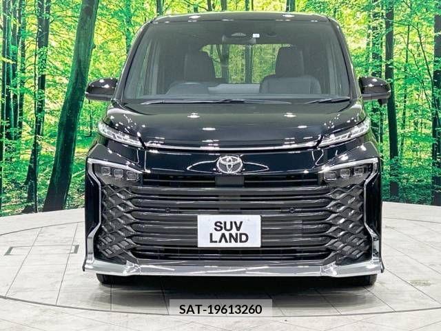 Toyota VOXY 2022-06 313572-15