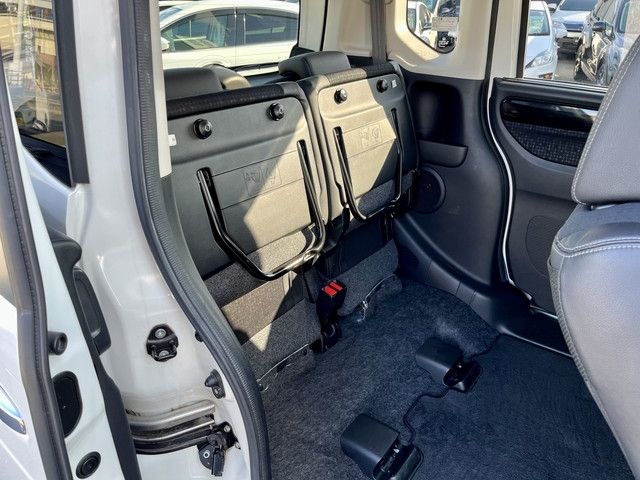 Honda N BOX CUSTOM 2015-10 185243-18