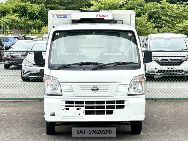 Nissan CLIPPER 2017-09 302144-4