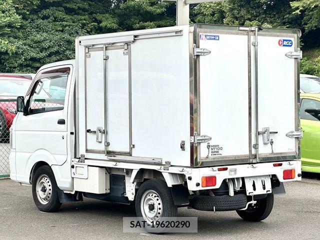 Nissan CLIPPER 2017-09 302144-12