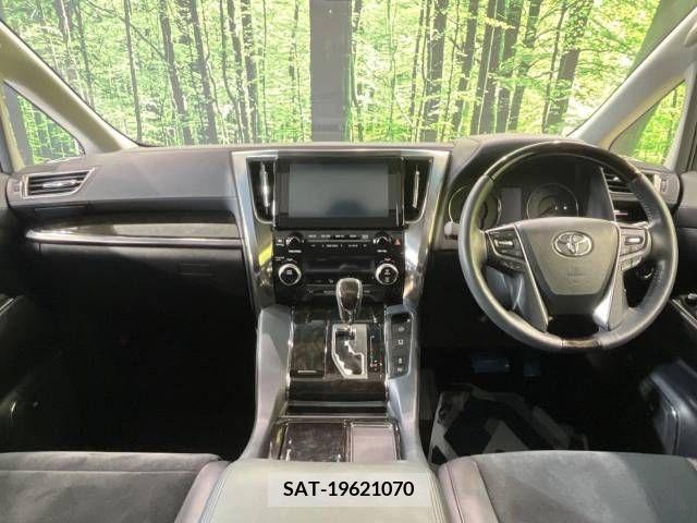 Toyota VELLFIRE 2015-08 287921-1