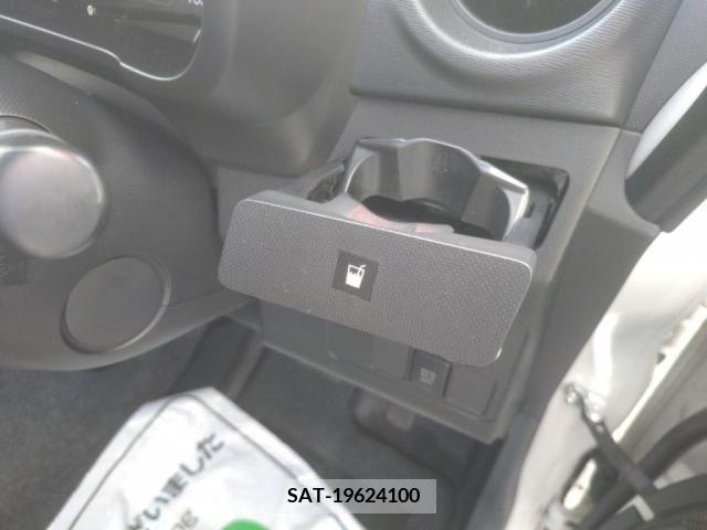 Daihatsu MOVE CUSTOM 2013-09 309231-13