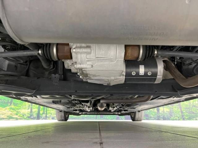 Nissan NOTE 2018-10 182303-19