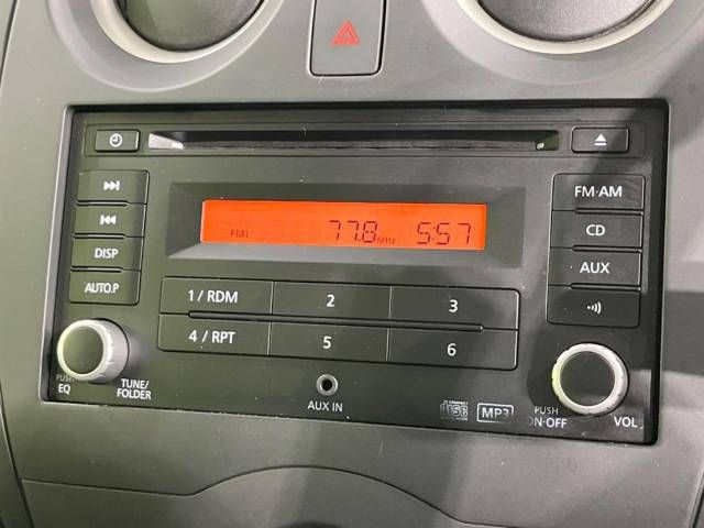 Nissan NOTE 2018-10 182303-3