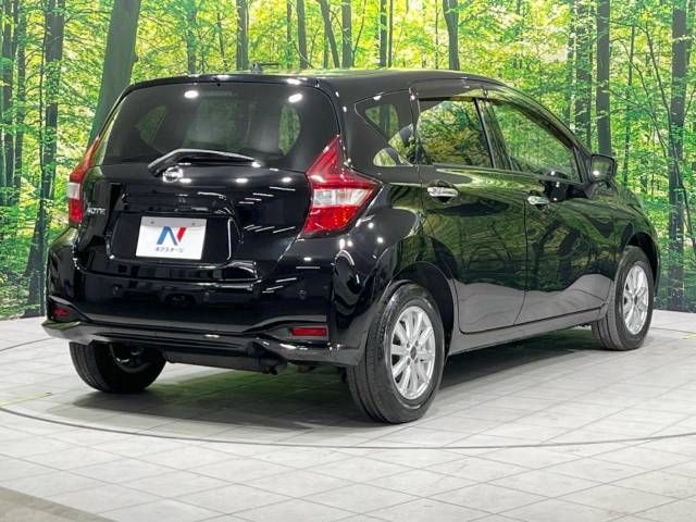 Nissan NOTE 2018-10 182303-17