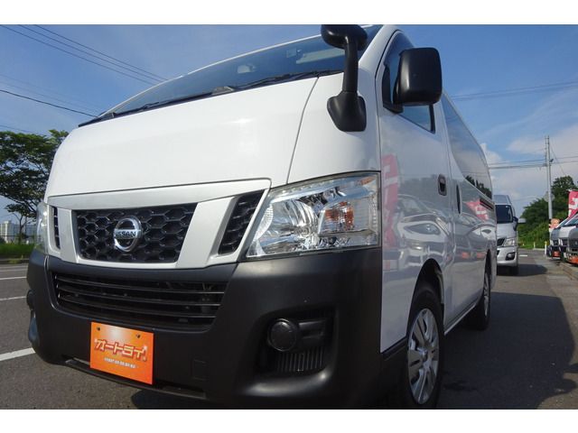 Nissan NV350 Caravan 2017-05 21958-18