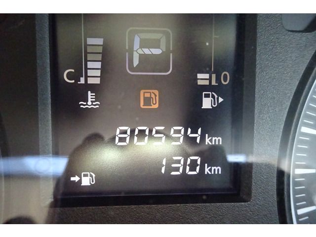 Nissan NV350 Caravan 2017-05 21958-5