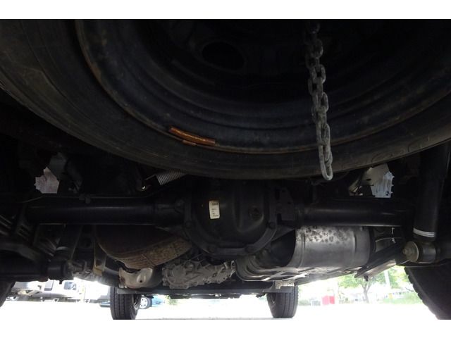 Nissan NV350 Caravan 2017-05 21958-4