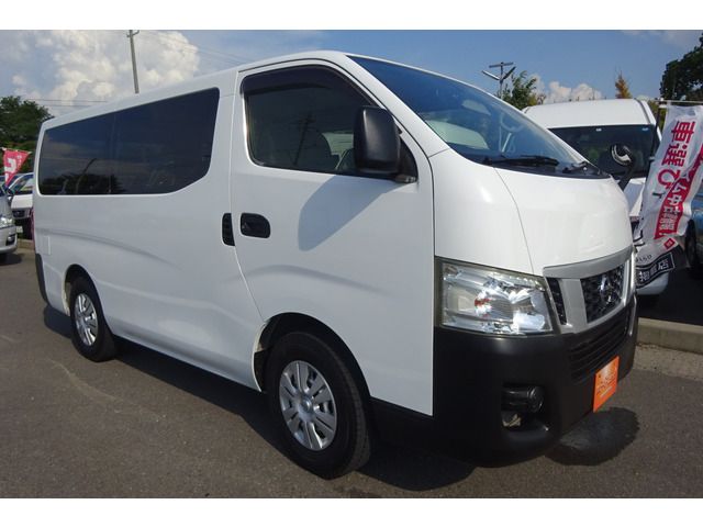 Nissan NV350 Caravan 2017-05 21958-13