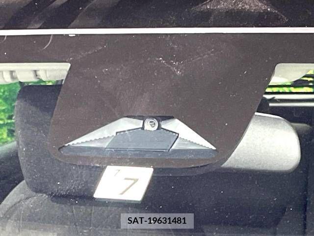 Honda VEZEL 2022-07 369947-3