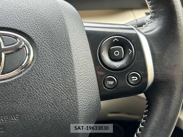 Toyota SIENTA 2018-02 239764-24