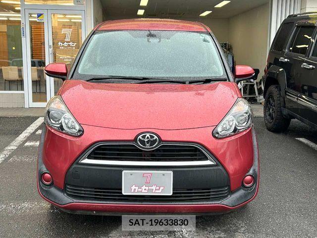 Toyota SIENTA 2018-02 239764-2