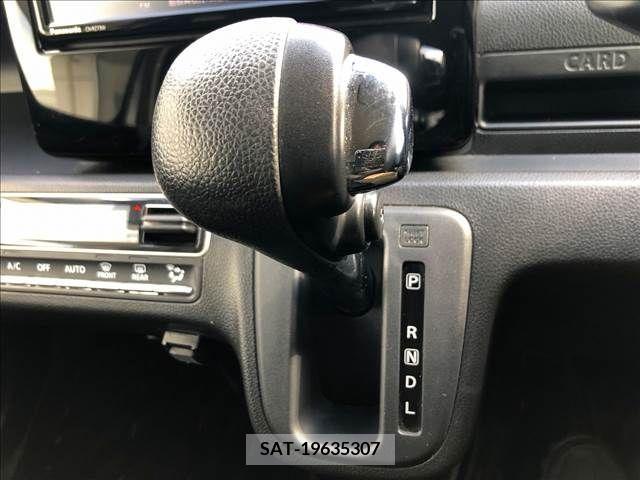 Suzuki WAGON R 2017-10 220510-18