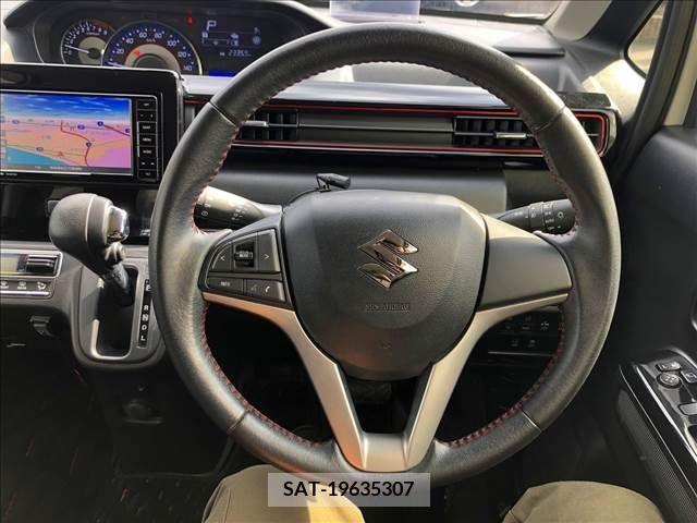 Suzuki WAGON R 2017-10 220510-12